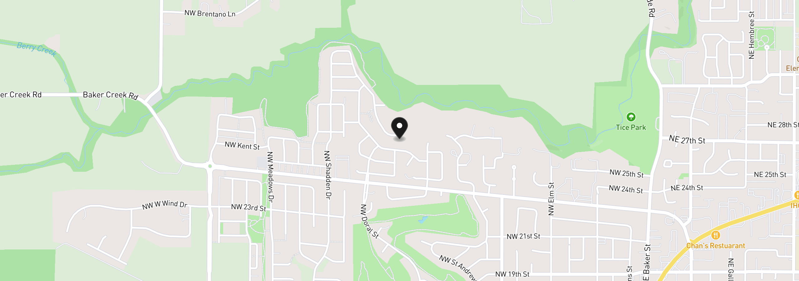 Map showing the location of 2701 NW Pinehurst Dr 01, McMinnville, OR 97128